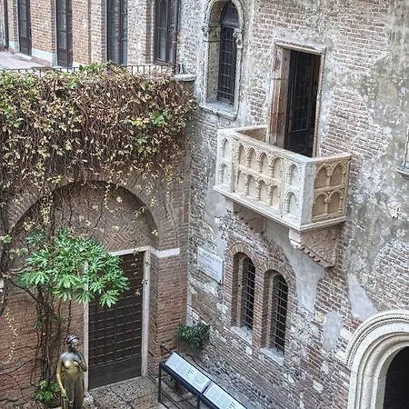 Guest house Relais Balcone Di Giulietta Verona